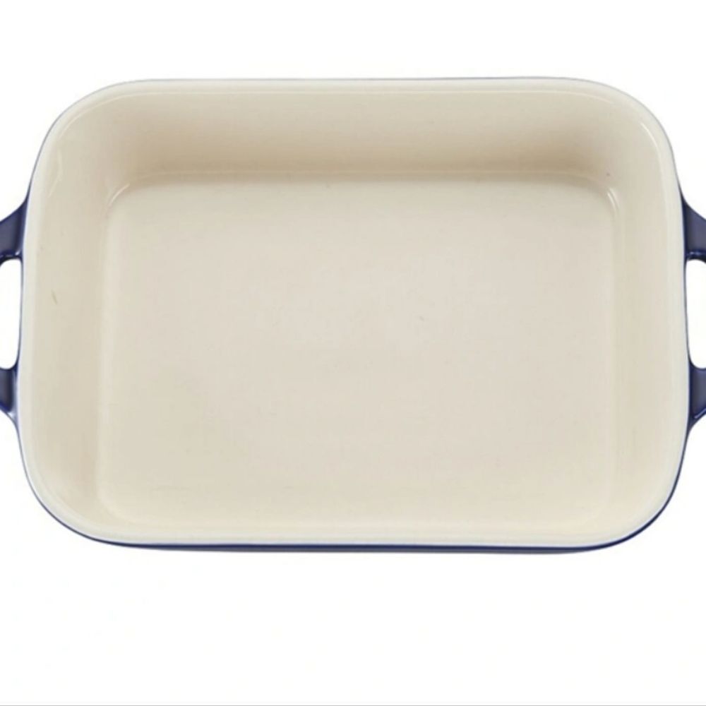Staub Ceramic Rectangular Baking Dish - Picture 4 of 9